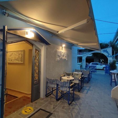 Villa Cosmos Inn Olympiakí Aktí Ngoại thất bức ảnh