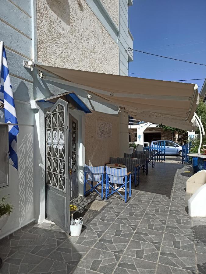 Villa Cosmos Inn Olympiakí Aktí Ngoại thất bức ảnh